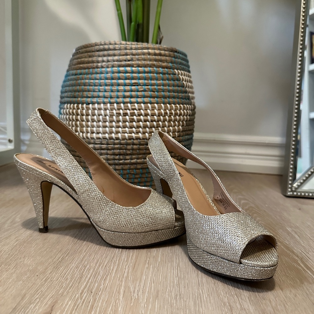 Elegant Silver Peep-Toe Slingback Heels